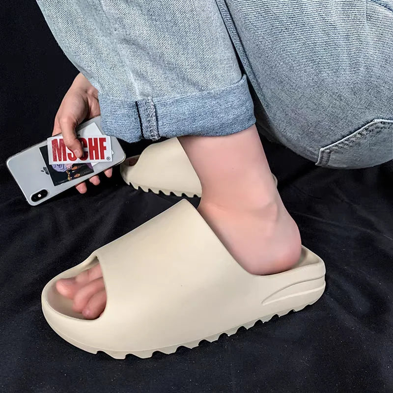 Cozysteps.uk Unisex EVA Slides: Soft Sole, Thick Platform, Non-Slip Sandals for Beach & Home CozySteps.uk
