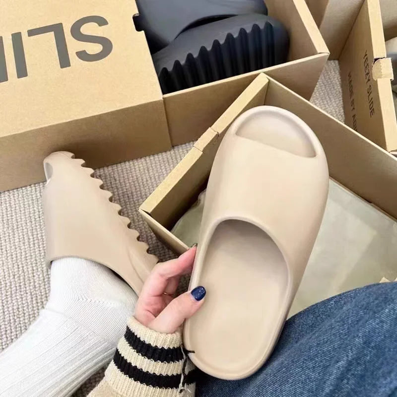 Cozysteps.uk Unisex EVA Slides: Soft Sole, Thick Platform, Non-Slip Sandals for Beach & Home CozySteps.uk